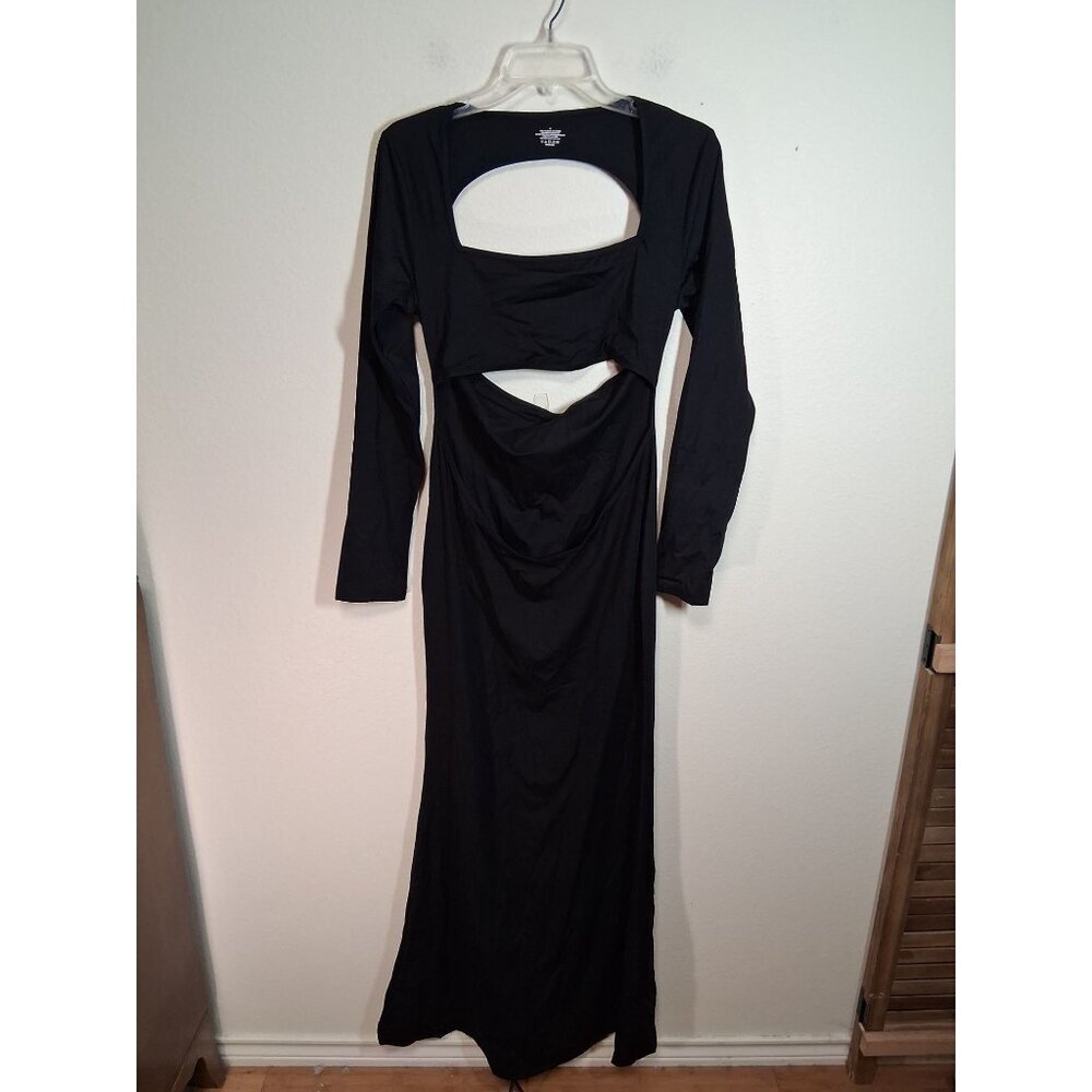 Nwot Sexy Maxi Dress Open Back Long Sleeve Stretch Black Size Xl